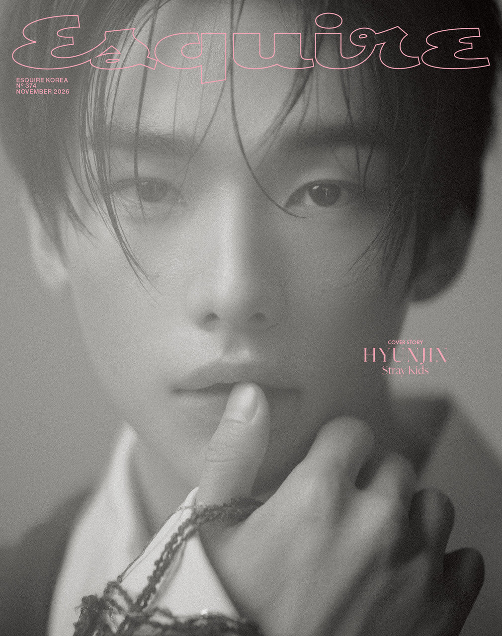 STRAY KIDS - Hyunjin November 2026 [ESQUIRE] C ver.